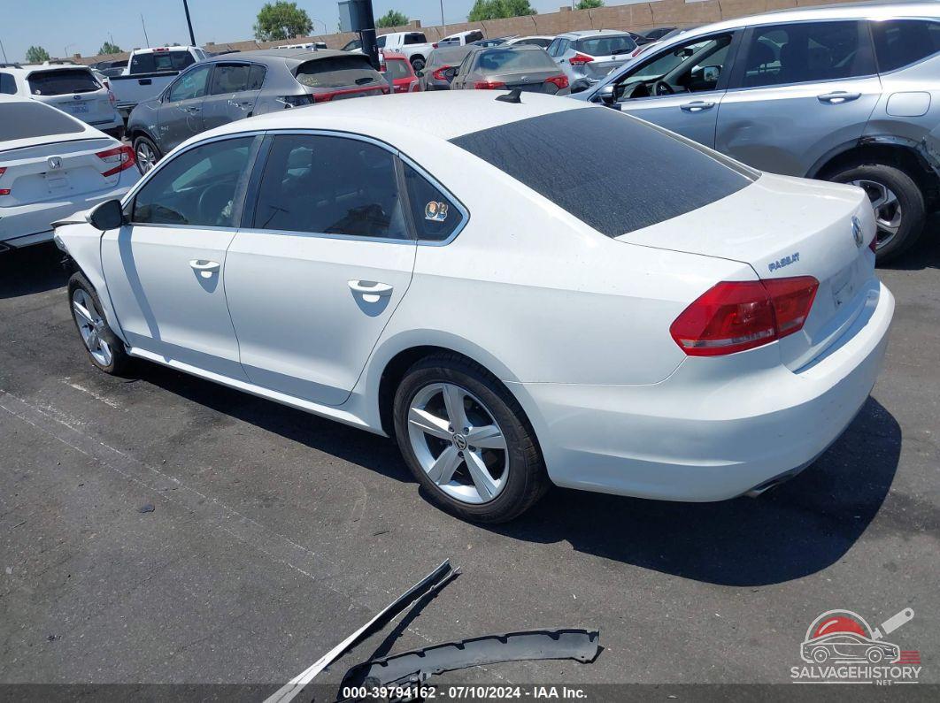 1VWBP7A30CC107829 2012 VOLKSWAGEN PASSAT photo no. 3