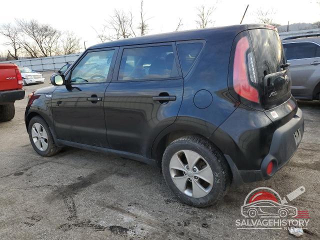 KNDJN2A20F7179996 2015 KIA SOUL photo no. 2