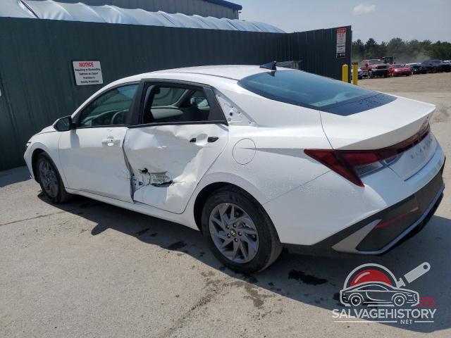 KMHLM4DG6RU780085 2024 HYUNDAI ELANTRA photo no. 2