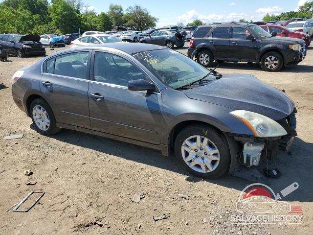 1N4AL2AP5AC162294 2010 NISSAN ALTIMA photo no. 4