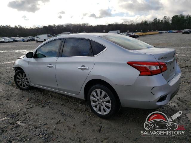 3N1AB7APXJY243067 2018 NISSAN SENTRA photo no. 2