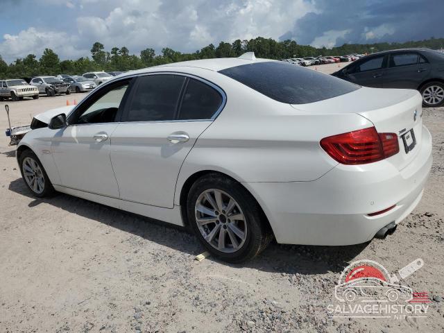 WBA5A7C56FD625553 2015 BMW 5 SERIES photo no. 2