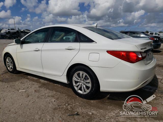 5NPEB4AC0BH127014 2011 HYUNDAI SONATA photo no. 2