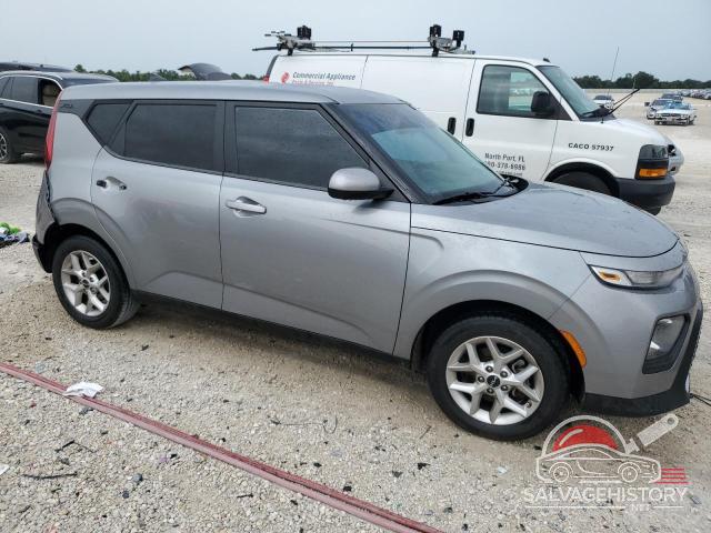 KNDJ23AU5N7824169 2022 KIA SOUL photo no. 4