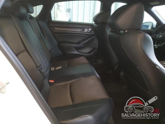 1HGCV1F33JA051267 2018 HONDA ACCORD photo no. 10