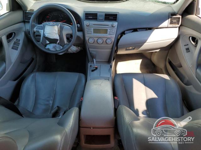 4T1BF3EK1BU587562 2011 TOYOTA CAMRY photo no. 8