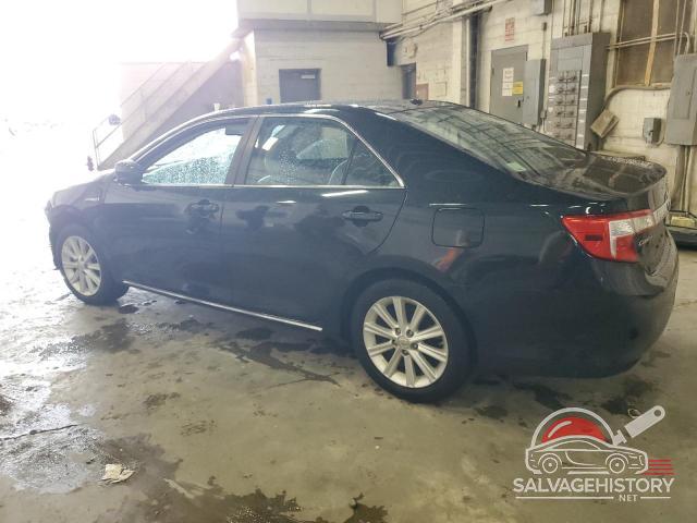 4T1BD1FK0CU019197 2012 TOYOTA CAMRY photo no. 2
