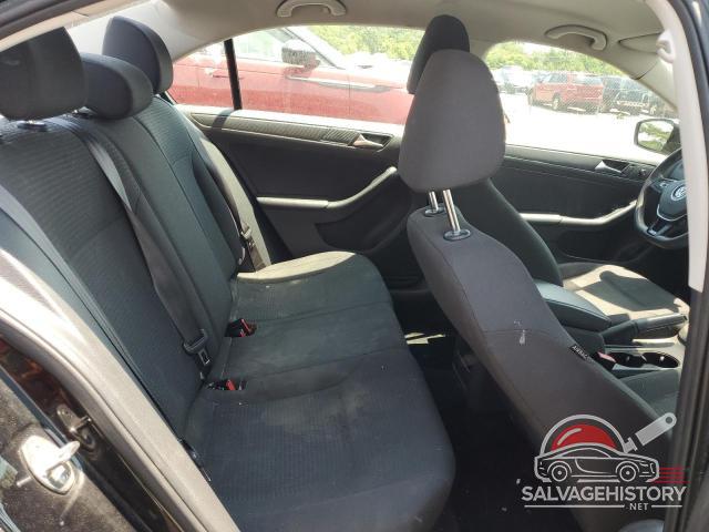 3VW267AJ6GM295083 2016 VOLKSWAGEN JETTA photo no. 10