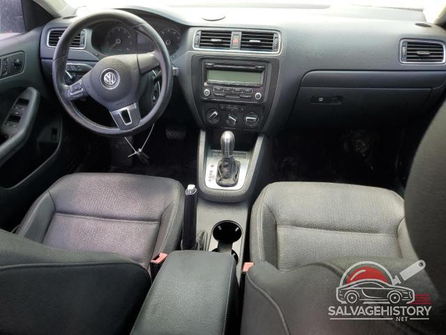 3VWDX7AJ4BM339578 2011 VOLKSWAGEN JETTA photo no. 8