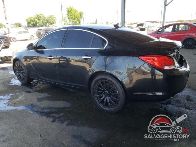 2G4GS5EV2D9249627 2013 BUICK REGAL photo no. 2