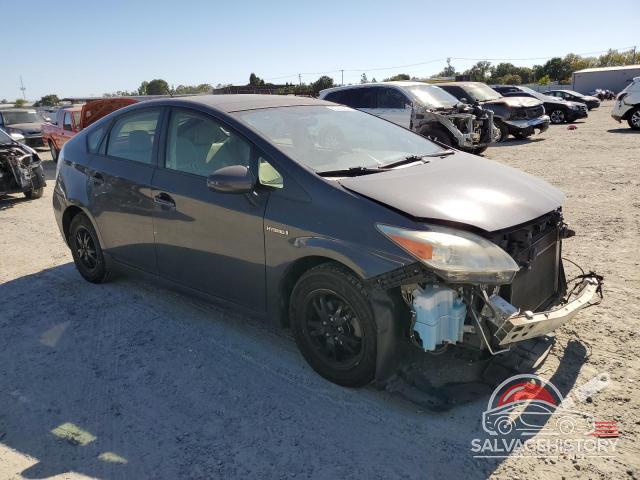 JTDKN3DU3D1721387 2013 TOYOTA PRIUS photo no. 4