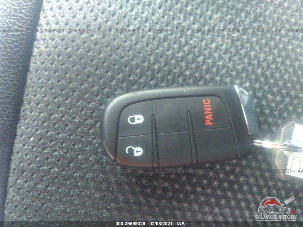 3C4NJDDB7JT441831 2018 JEEP COMPASS photo no. 11