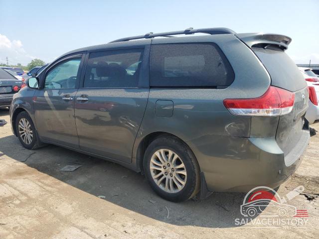 5TDYK3DC0DS402428 2013 TOYOTA All Models photo no. 2