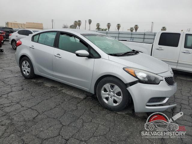 KNAFK4A63G5617448 2016 KIA FORTE photo no. 4