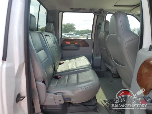 1FTSW31P24ED38481 2004 FORD F350 photo no. 10
