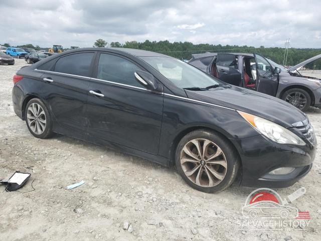 5NPEC4AC7EH924992 2014 HYUNDAI SONATA photo no. 4