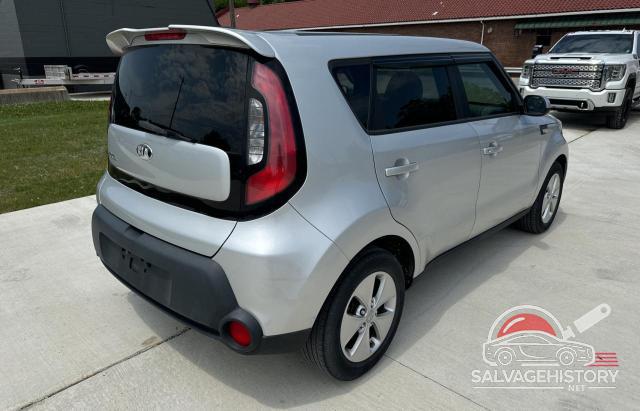 KNDJN2A29E7724754 2014 KIA SOUL photo no. 4
