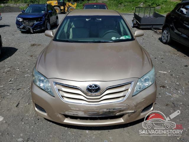 4T1BF3EK7AU077375 2010 TOYOTA CAMRY photo no. 5
