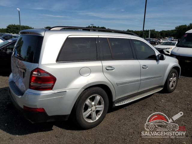 4JGBF71E48A391293 2008 MERCEDES-BENZ GL-CLASS photo no. 3