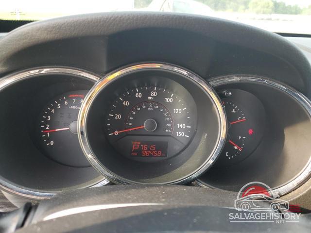 5XYKTCA19BG085796 2011 KIA SORENTO photo no. 9
