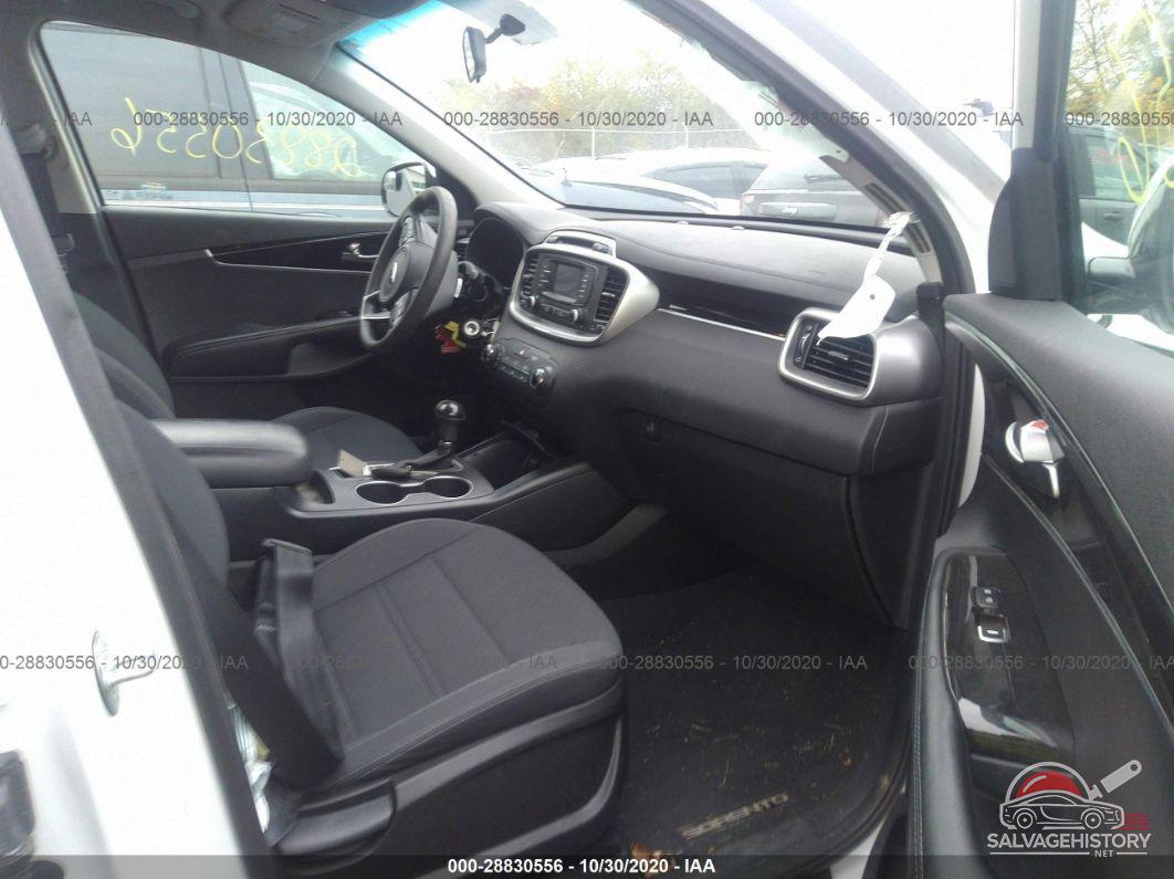 5XYPG4A55GG088561 2016 KIA SORENTO photo no. 5
