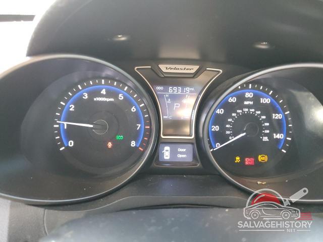 KMHTC6AE1FU231956 2015 HYUNDAI VELOSTER photo no. 9