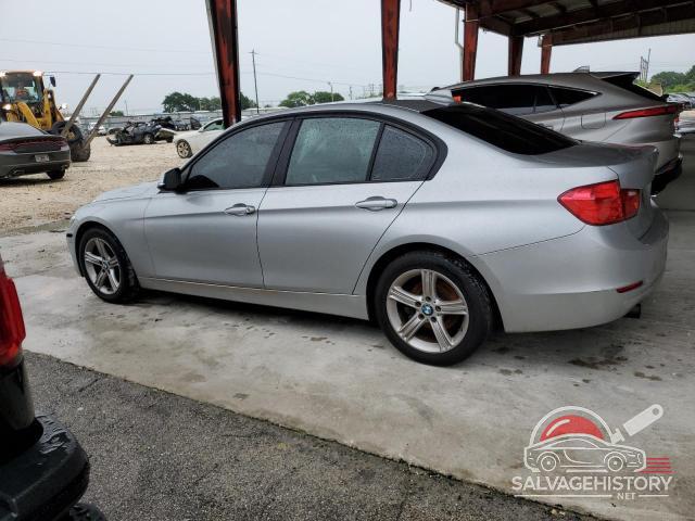WBA3B1C55FP830958 2015 BMW 3 SERIES photo no. 2