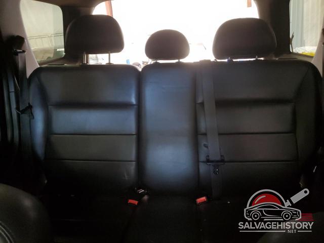 1FMCU94198KD06957 2008 FORD ESCAPE photo no. 10