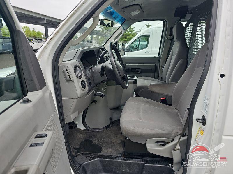 1FTNE2EW0EDA42779 2014 FORD E-250 photo no. 10