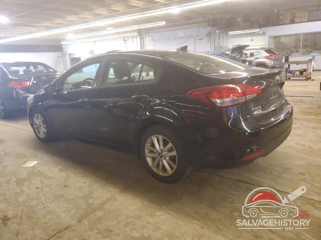 3KPFL4A77HE031155 2017 KIA FORTE photo no. 2