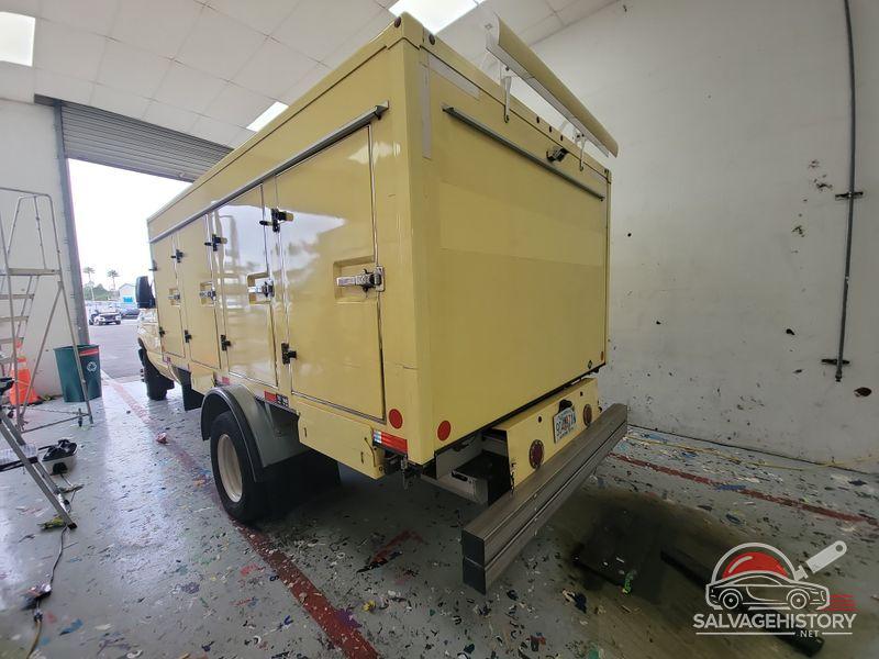 1FDXE4FN6NDC29241 2022 FORD E-450 CUTAWAY photo no. 5