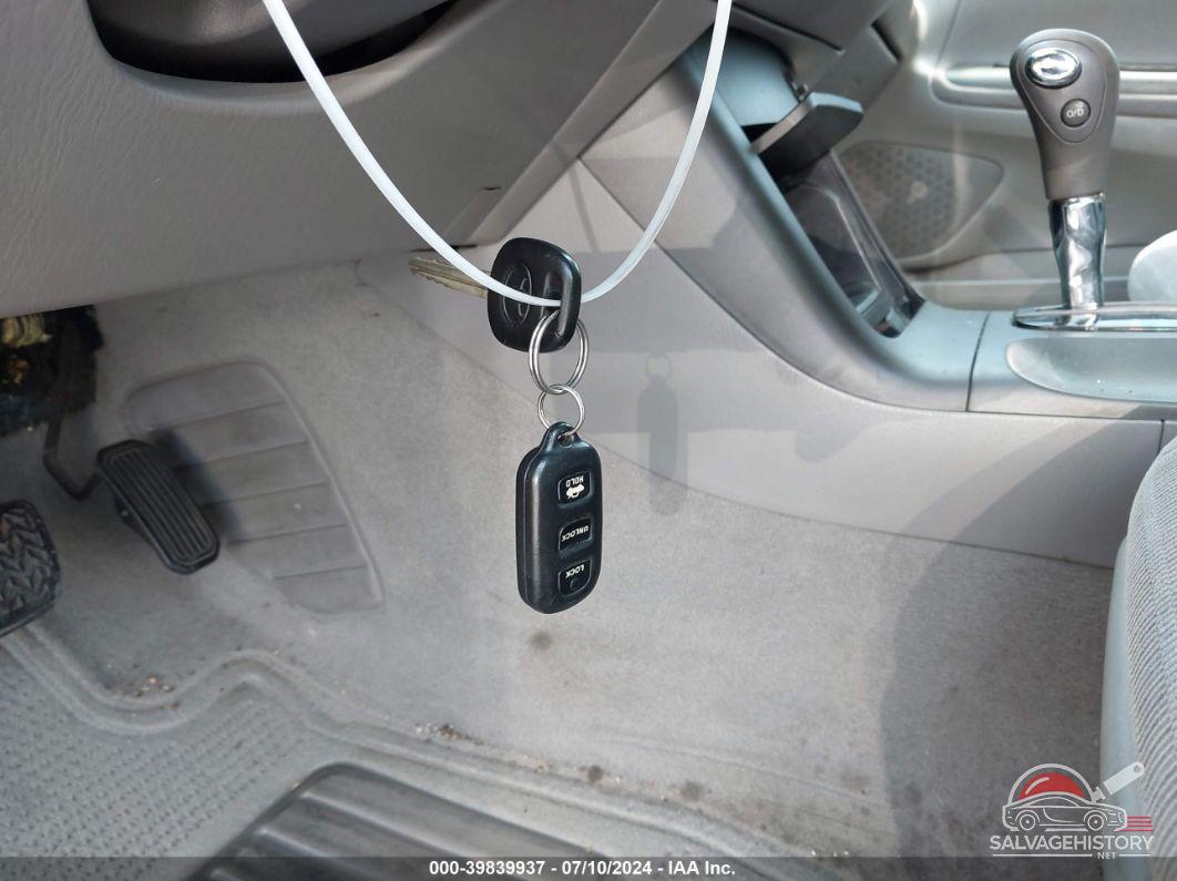 4T1BF32K75U609802 2005 TOYOTA CAMRY photo no. 11