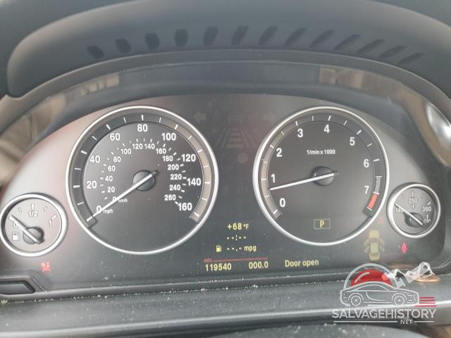 WBAFU7C56BC870994 2011 BMW 5 SERIES photo no. 9