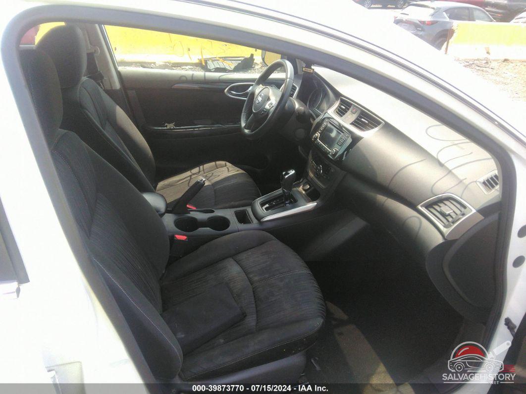 3N1AB7AP6JY243857 2018 NISSAN SENTRA photo no. 5