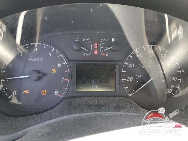 3N1AB7AP4FY249616 2015 NISSAN SENTRA photo no. 9