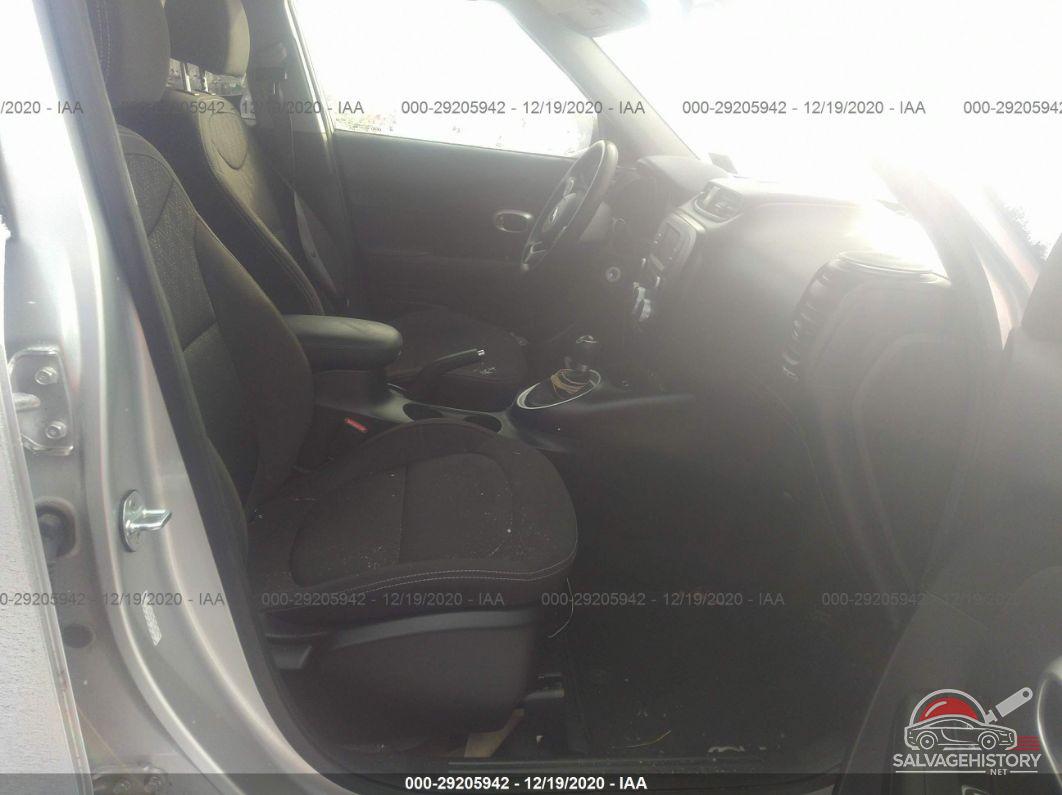 KNDJN2A23K7665941 2019 KIA SOUL photo no. 5