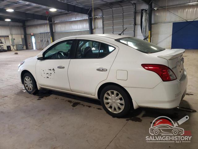 3N1CN7AP6KL838402 2019 NISSAN VERSA photo no. 2