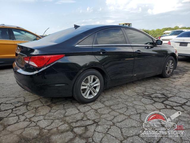 5NPEB4ACXCH402986 2012 HYUNDAI SONATA photo no. 3