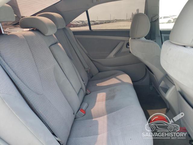 4T4BF3EK8BR144105 2011 TOYOTA CAMRY photo no. 10