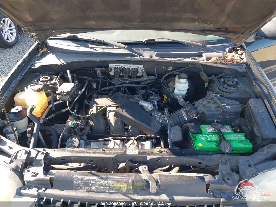 1FMYU93125KB05825 2005 FORD ESCAPE photo no. 10