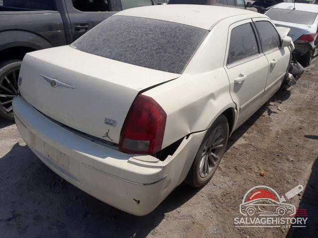 2C3AA53G05H690976 2005 CHRYSLER 300 photo no. 3