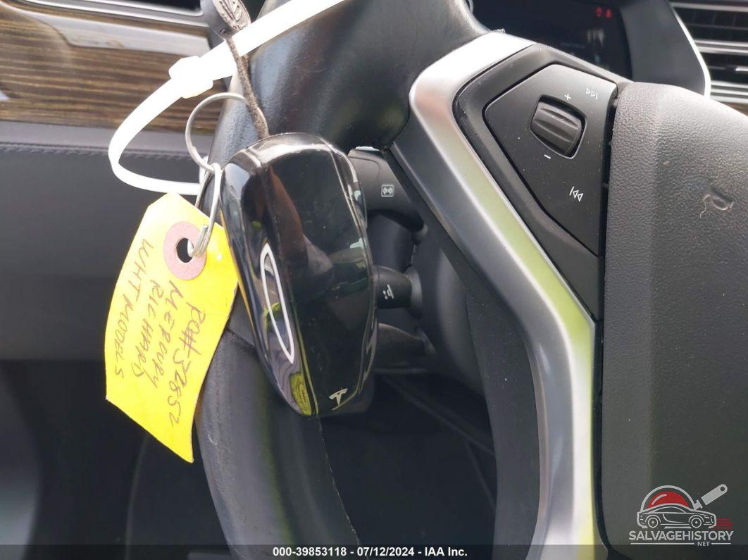 5YJSA1S29FF086042 2015 TESLA MODEL S photo no. 11