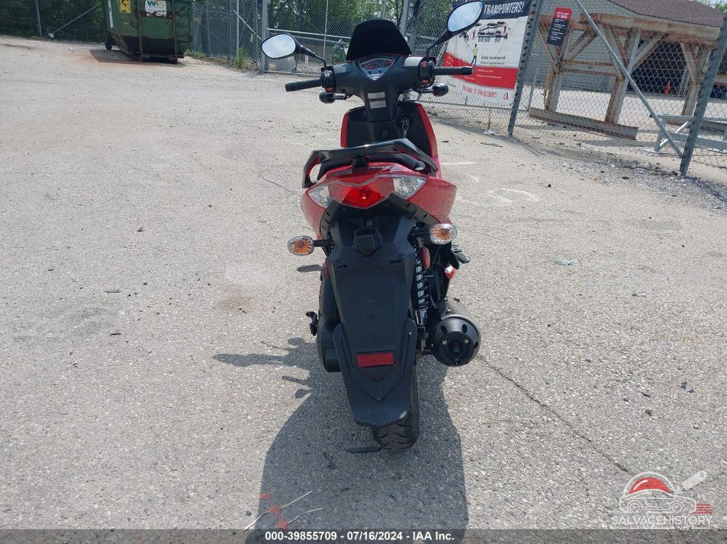 LC2U8J102DC000565 2013 KYMCO USA INC SUPER 8 photo no. 6