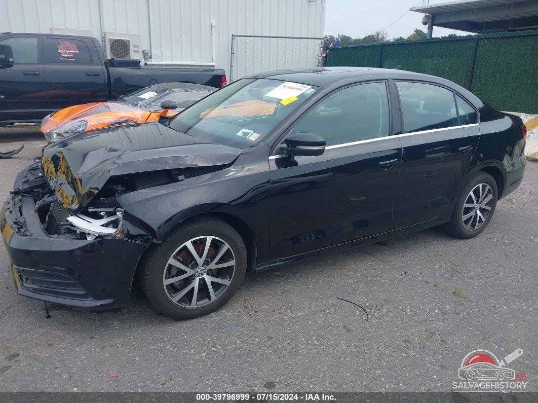 3VWDB7AJ7HM325357 2017 VOLKSWAGEN JETTA photo no. 2