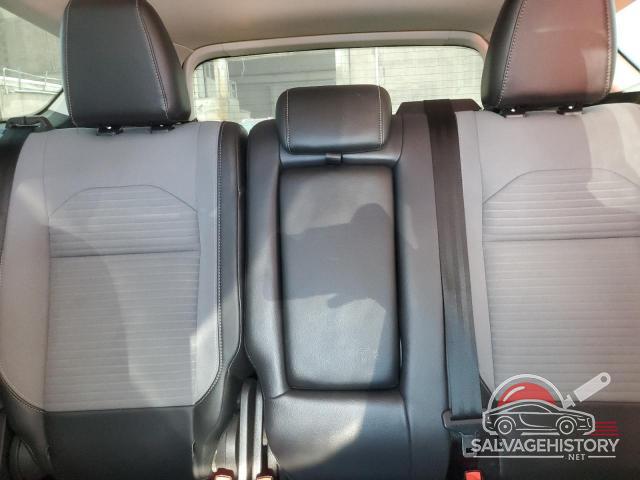 1FMCU9GD3HUA36618 2017 FORD ESCAPE photo no. 10