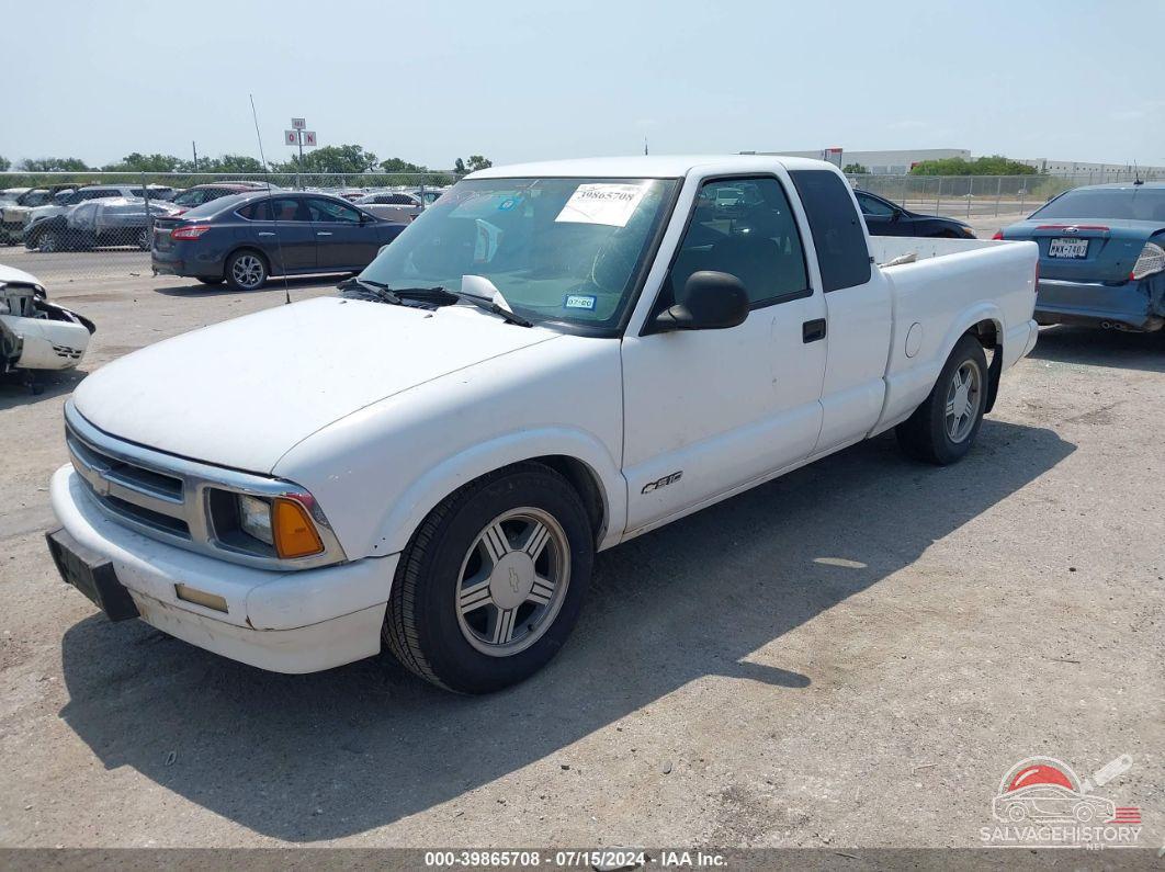1GCCS19W8V8169423 1997 CHEVROLET S-10 photo no. 2