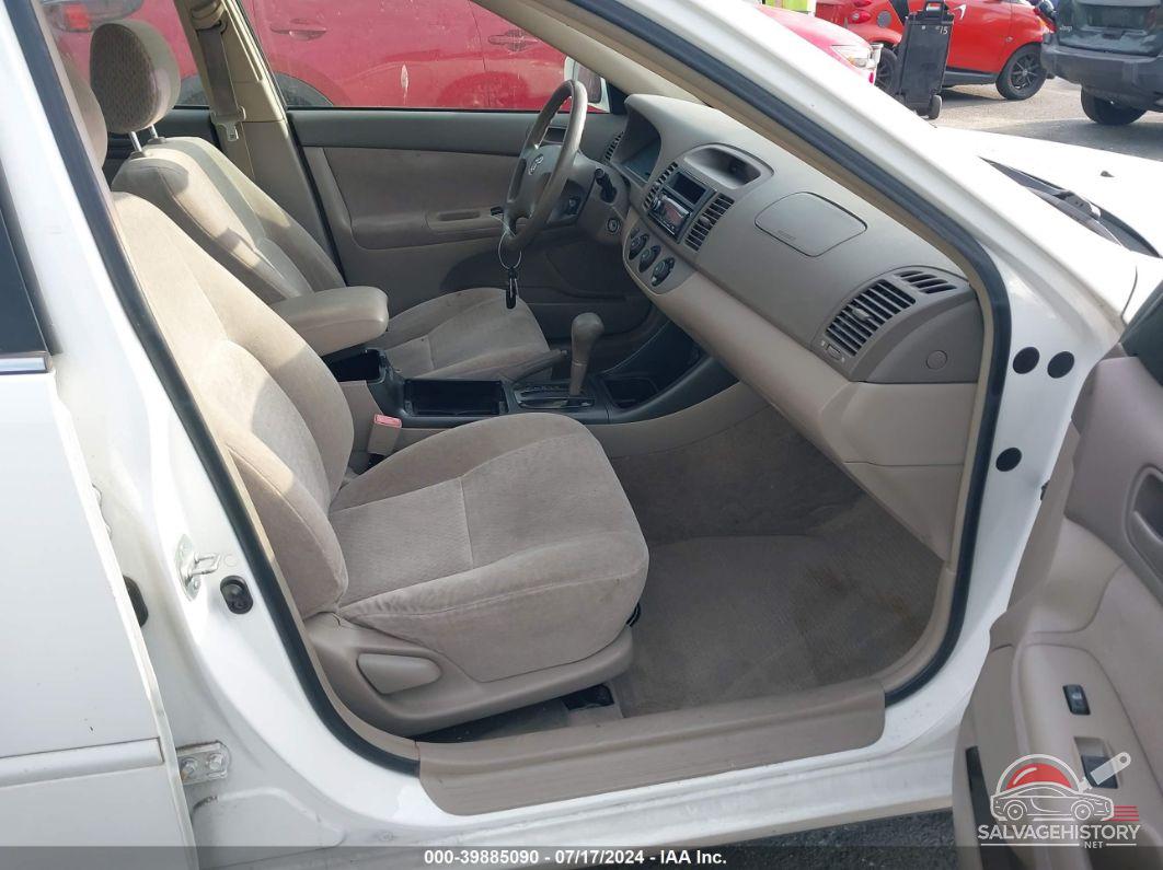 JTDBE32K720118219 2002 TOYOTA CAMRY photo no. 5