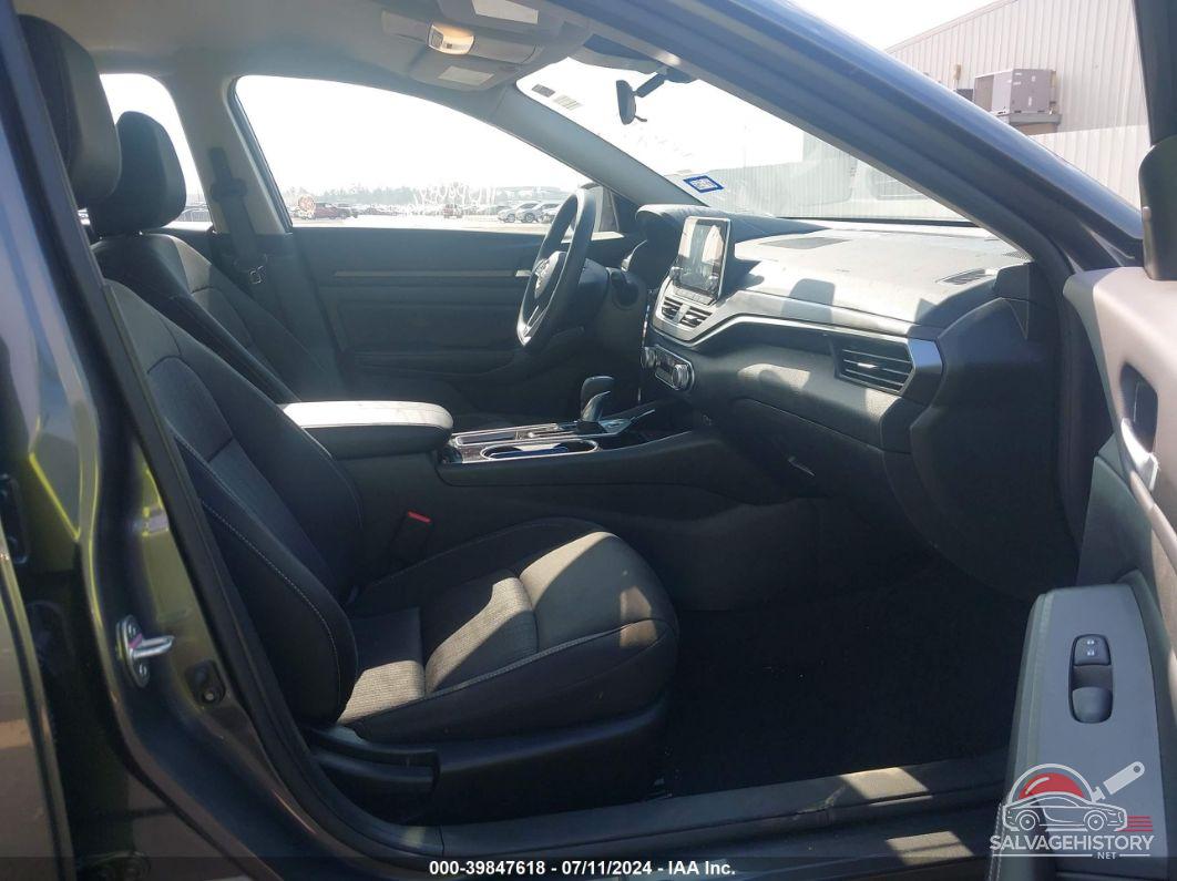 1N4BL4DV9RN381818 2024 NISSAN ALTIMA photo no. 5