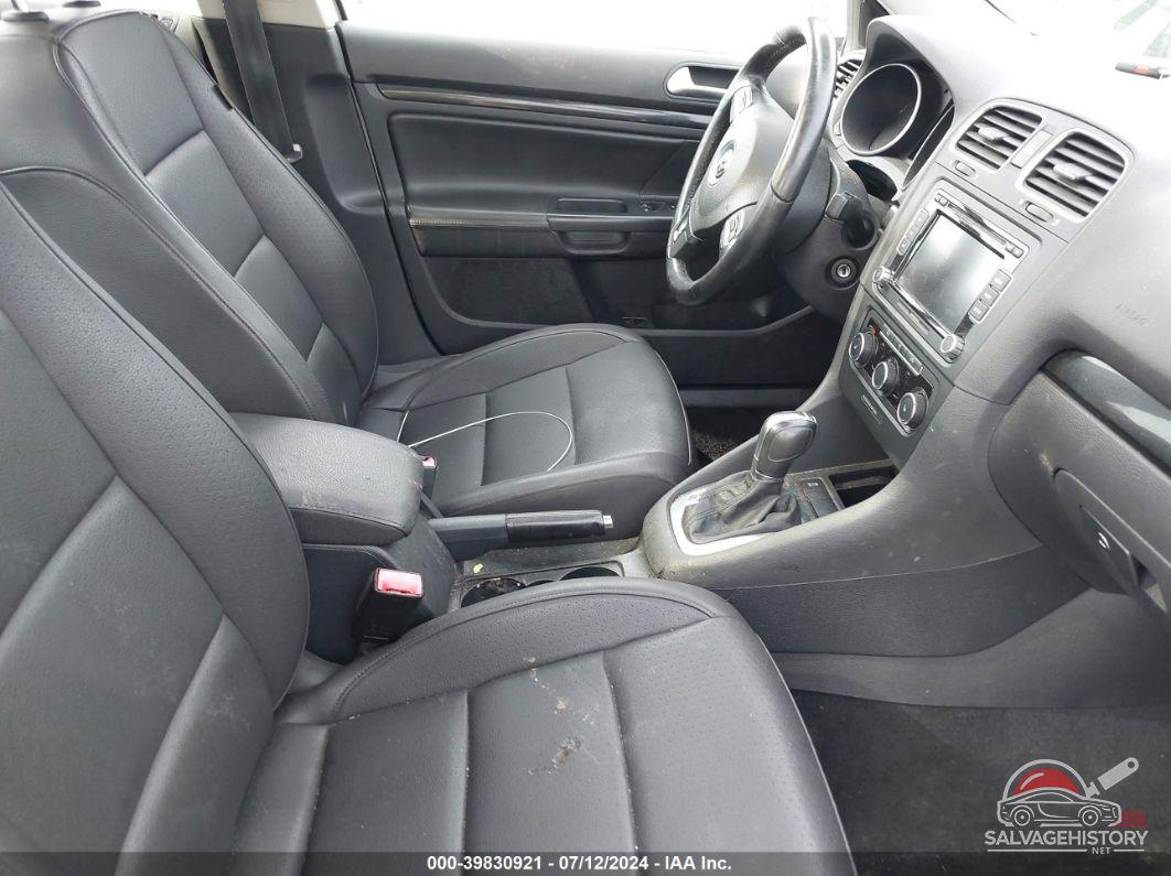 3VWPL7AJXBM716049 2011 VOLKSWAGEN JETTA SPORTWAGEN photo no. 5