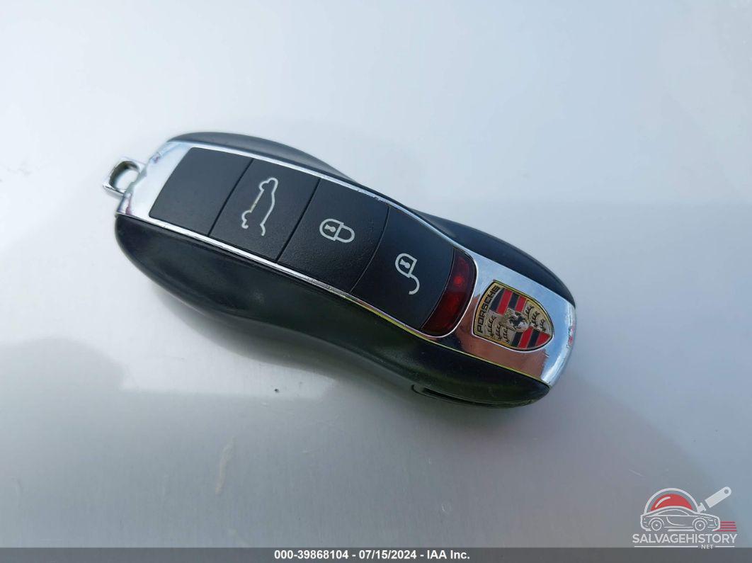 WP1AA2A25CLA09663 2012 PORSCHE CAYENNE photo no. 11